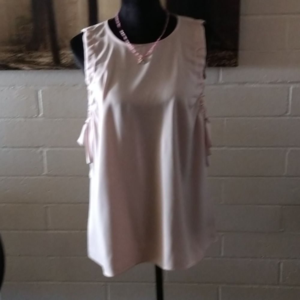 Antonio Melani beautiful blouse